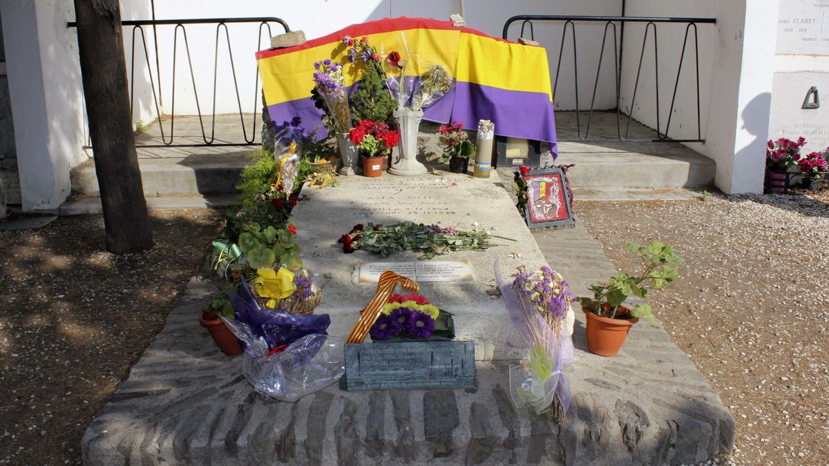 Sánchez irá a las tumbas de Machado y Azaña en plena ofensiva contra la memoria histórica