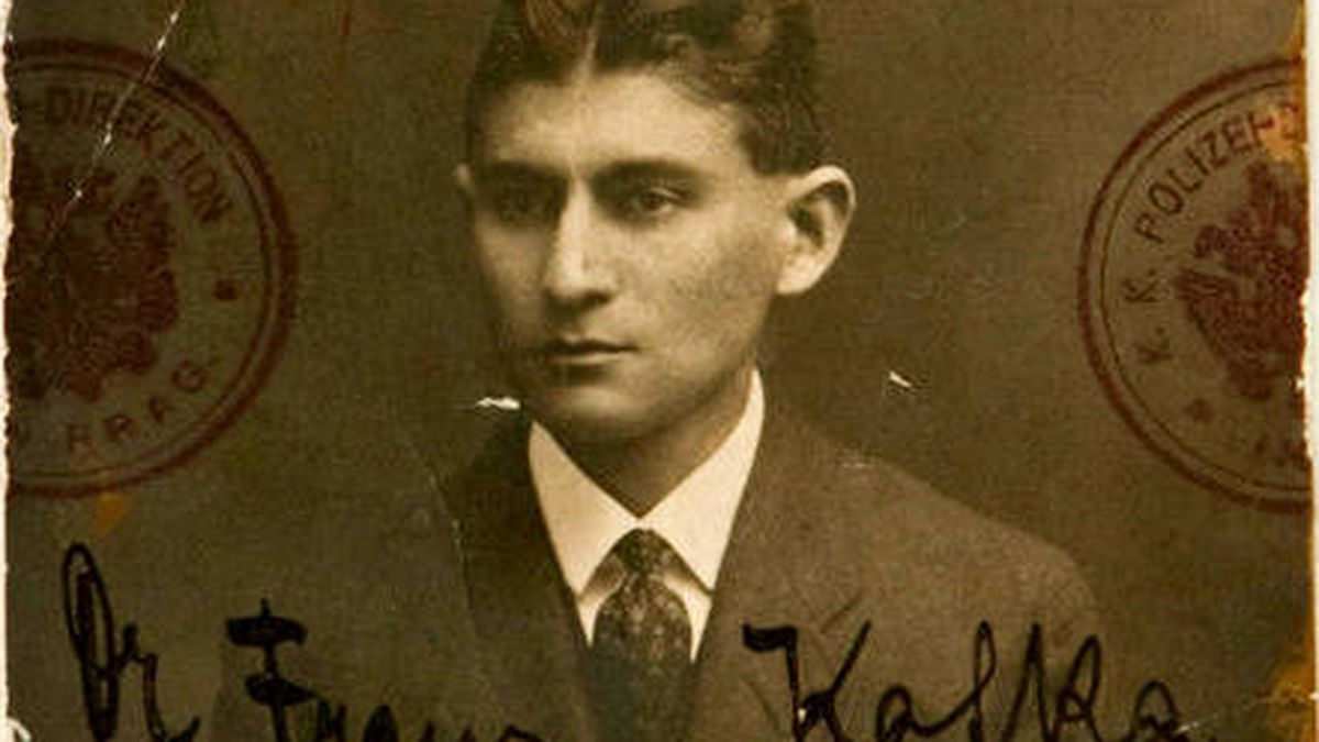 Viñetas, cartas y obras inacabadas: los manuscritos ocultos que Kafka quiso quemar