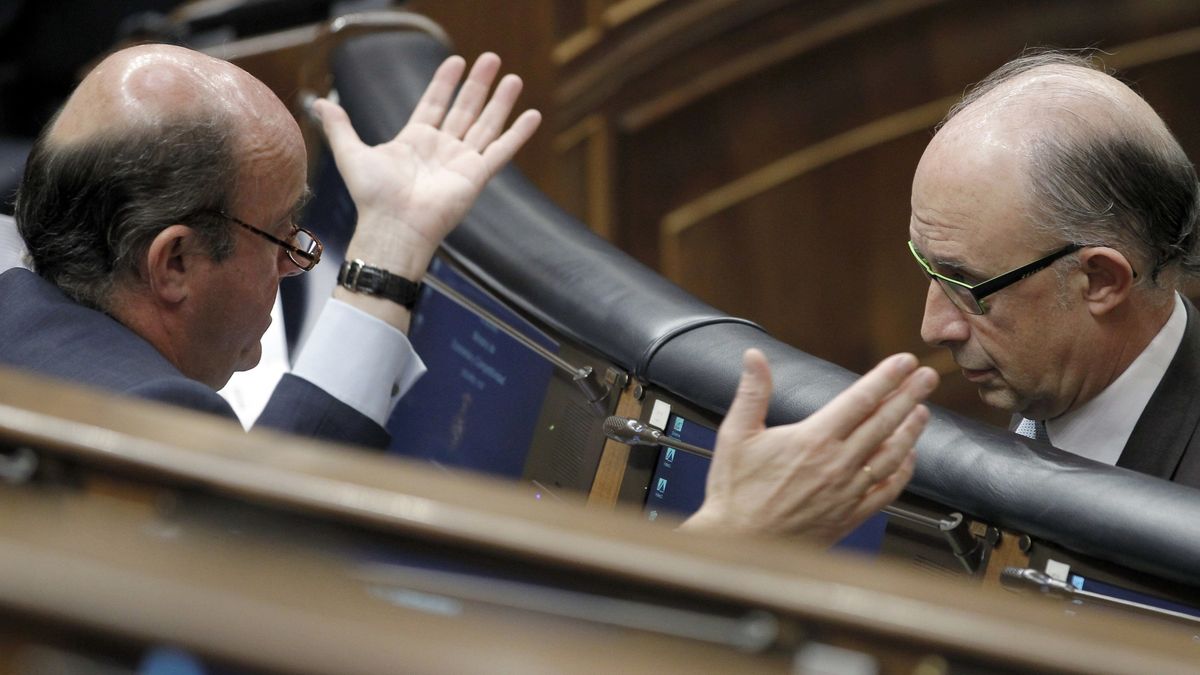 Guindos y Montoro chocan de nuevo ante Bruselas por los créditos fiscales de la banca