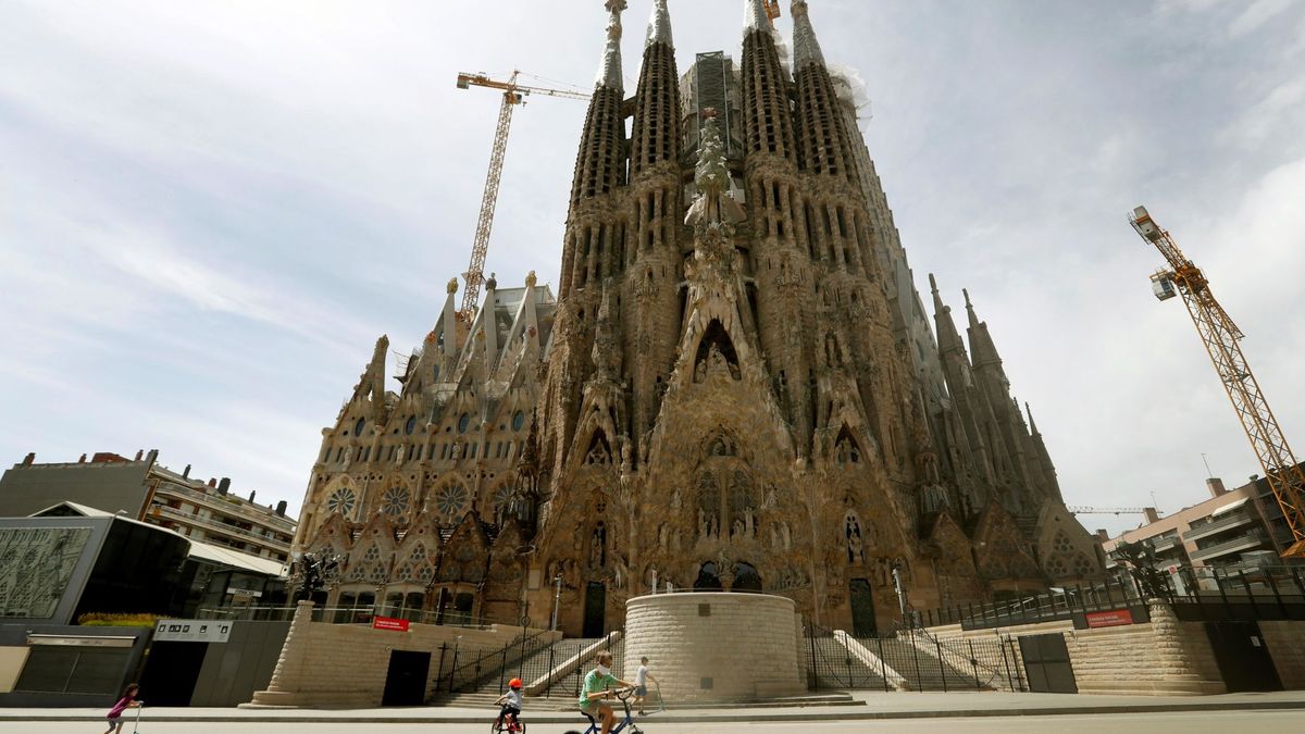 Cataluña afronta su peor temporada turística con el visitante interior débil por el 'procés'