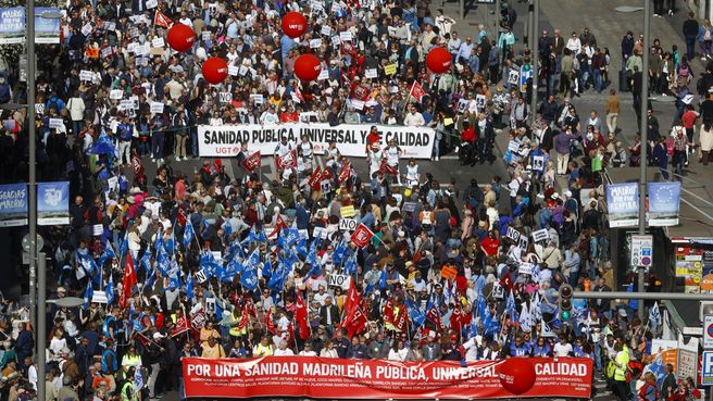 Foto de Madrid protesta en defensa de la sanidad pública