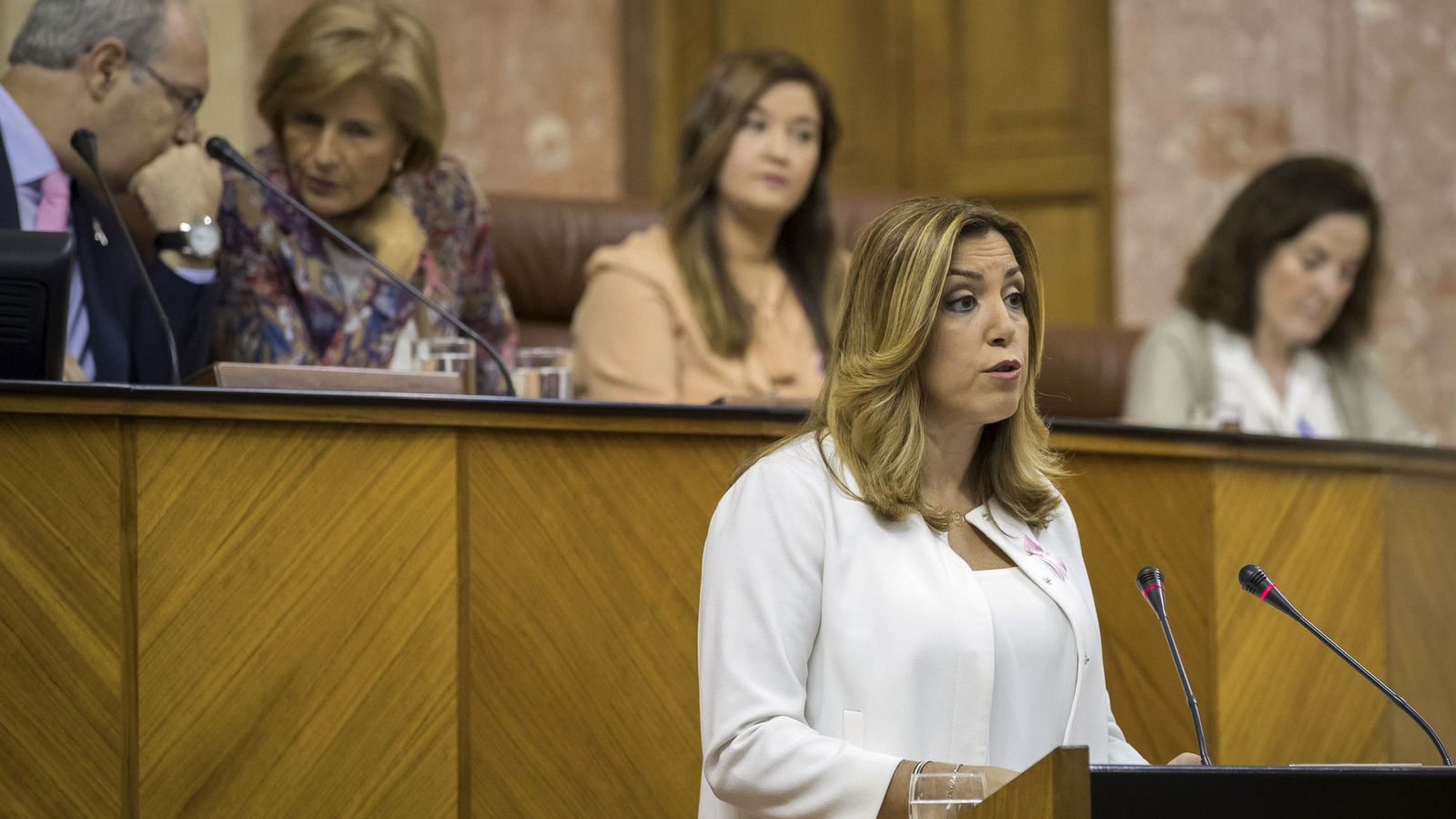 Foto: La presidenta andaluza, Susana Díaz, en el Parlamento regional. (EFE)
