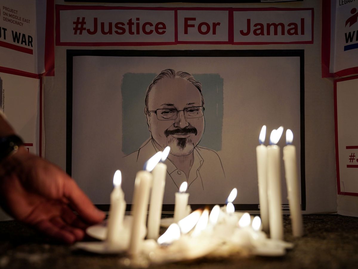 Foto: Vigilia por el asesinato de Jamal Khashoggi. (Reuters)