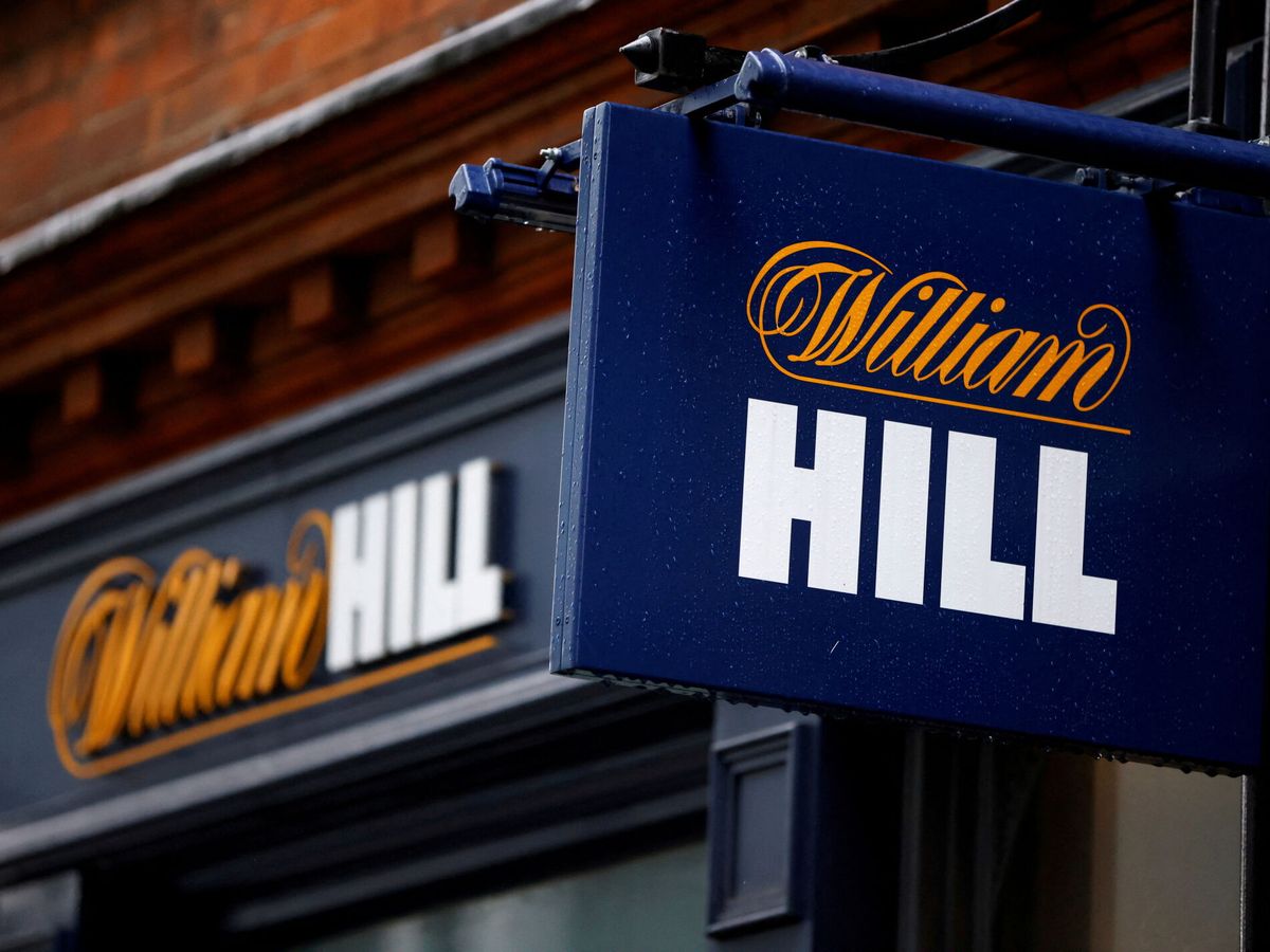Foto: Logo de William Hill en uno de sus establecimientos. (Reuters/John Sibley)