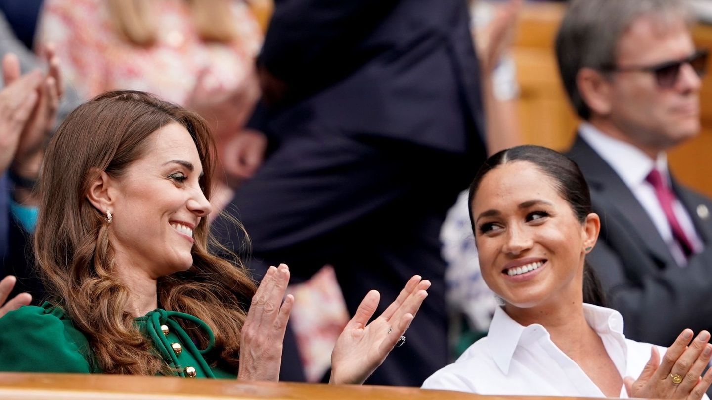 Meghan y Kate volvieron a Wimbledon por segundo año consecutivo este mes de julio. (Reuters)
