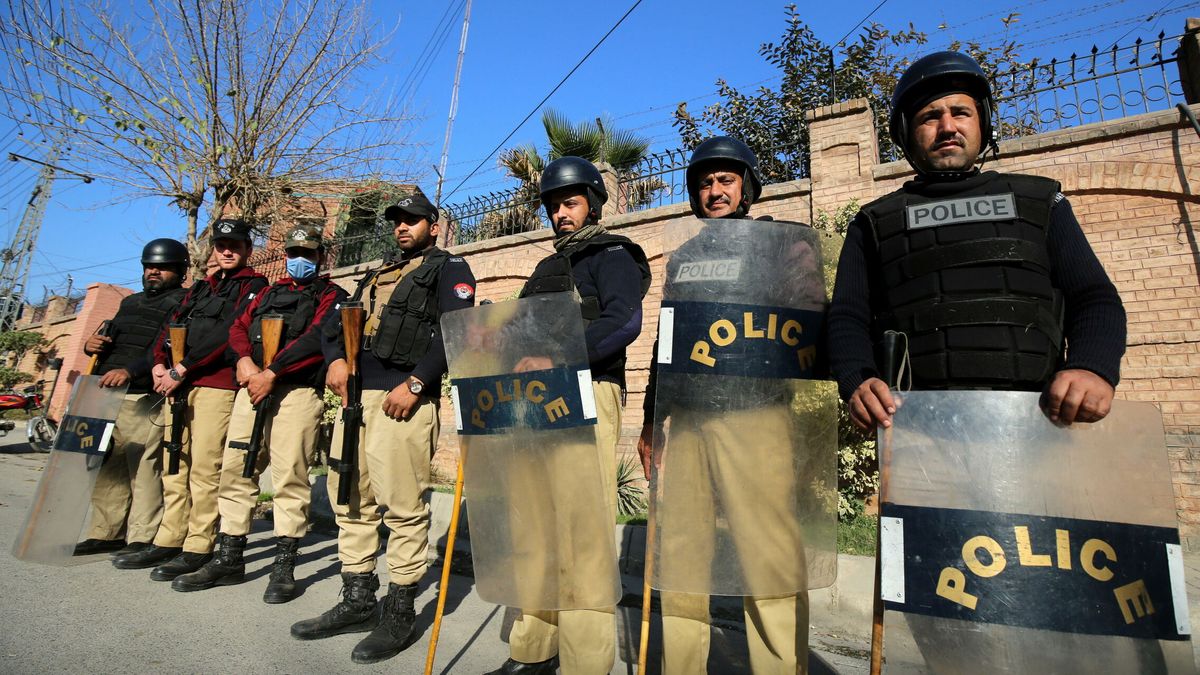 Al menos dos muertos y 13 heridos durante un recuento electoral en Pakistán