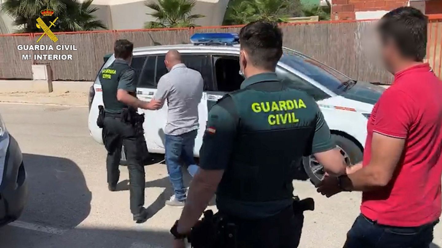 La operación se saldó con dos detenidos (Foto: Guardia Civil)