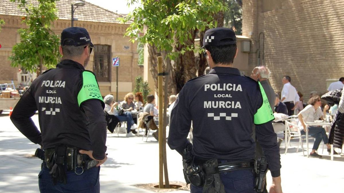 Dos porteros son tiroteados en la puerta de la discoteca en la que trabajaban en Alcantarilla (Murcia)