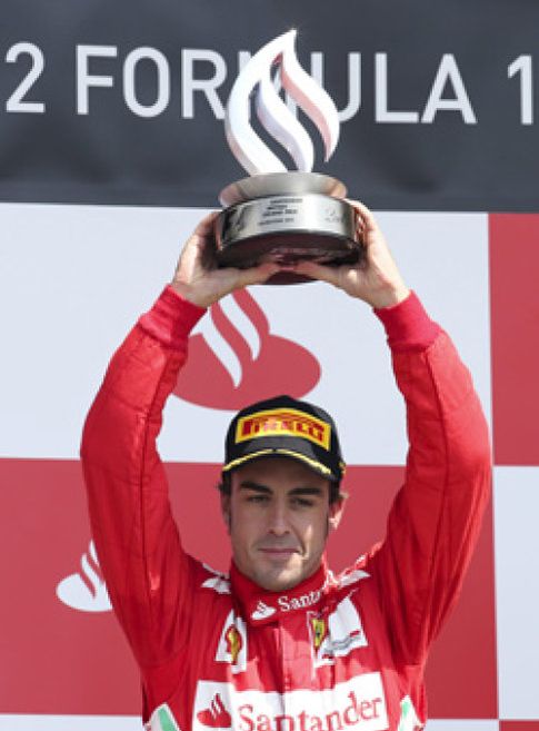 Foto: Fernando Alonso está "orgulloso de Ferrari" tras un "buen domingo"