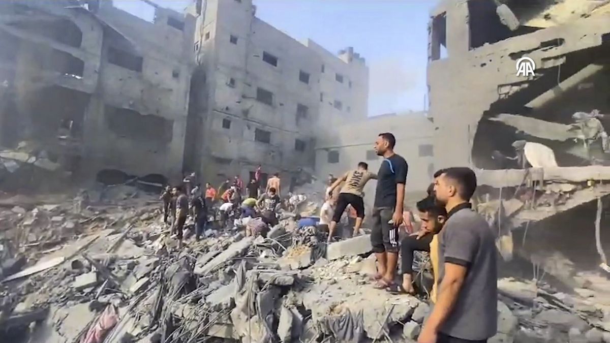 Un segundo ataque israelí sobre el campo de refugiados de Yabalia provoca una "masacre", según Hamás