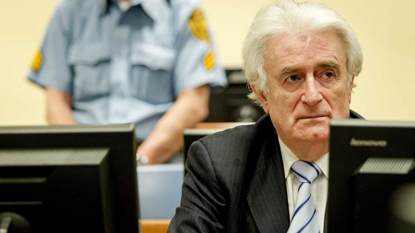 Foto: Radovan Karadzic, en el Tribunal Penal para la Antigua Yugoslavia en La Haya, Holanda (EFE)