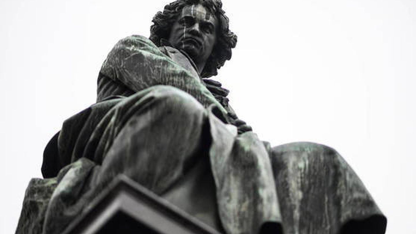 Estatua de Beethoven. (EFE)