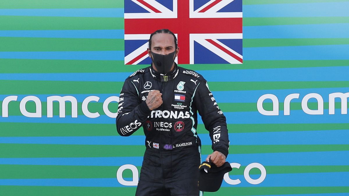 Fórmula 1: Hamilton se pasea en España y un gran Carlos Sainz acaba en la sexta plaza