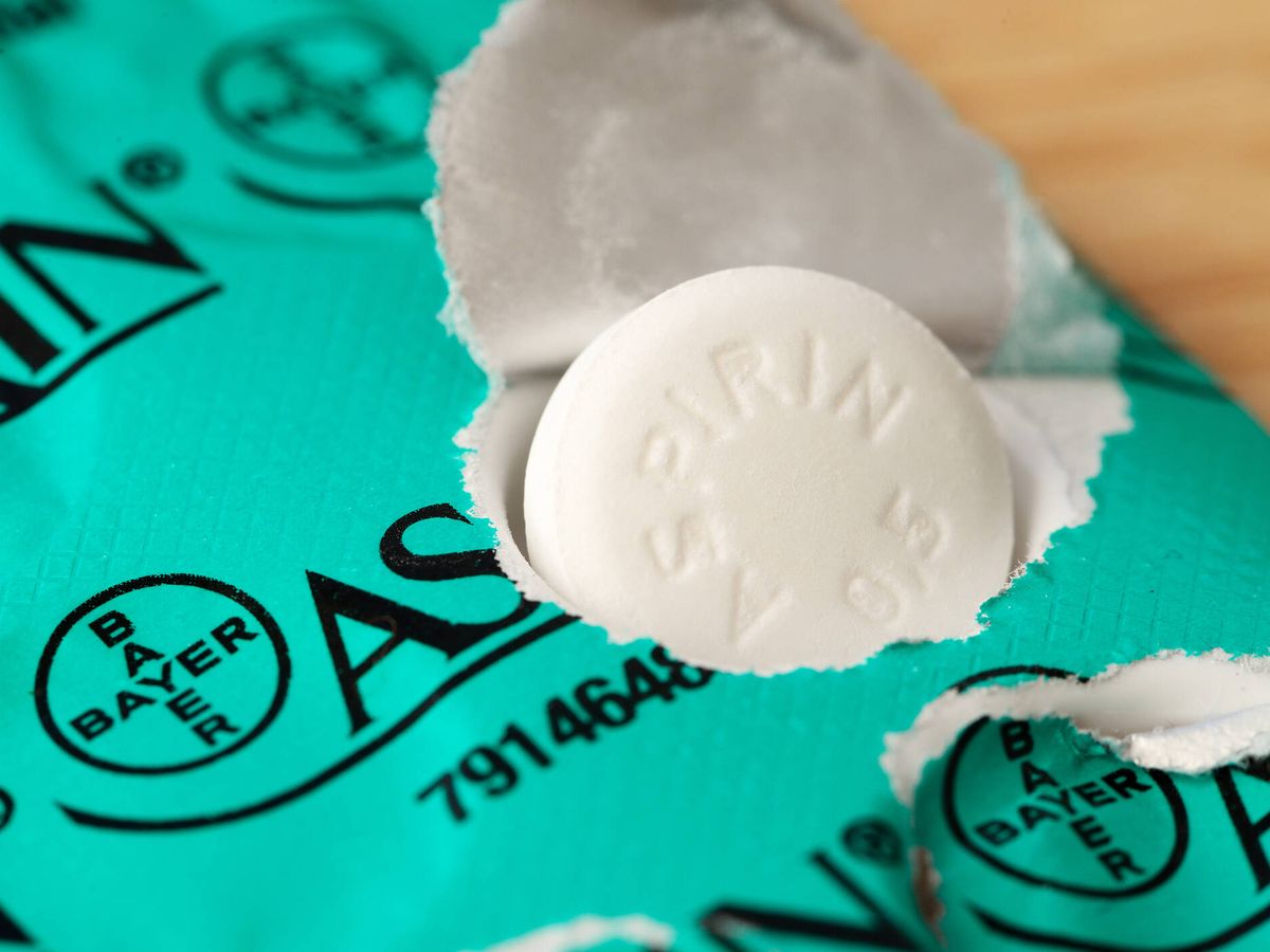 Foto: Las aspirinas contienen ácido acetilsalicílico, formado en parte por ácido salicílico. (iStock)