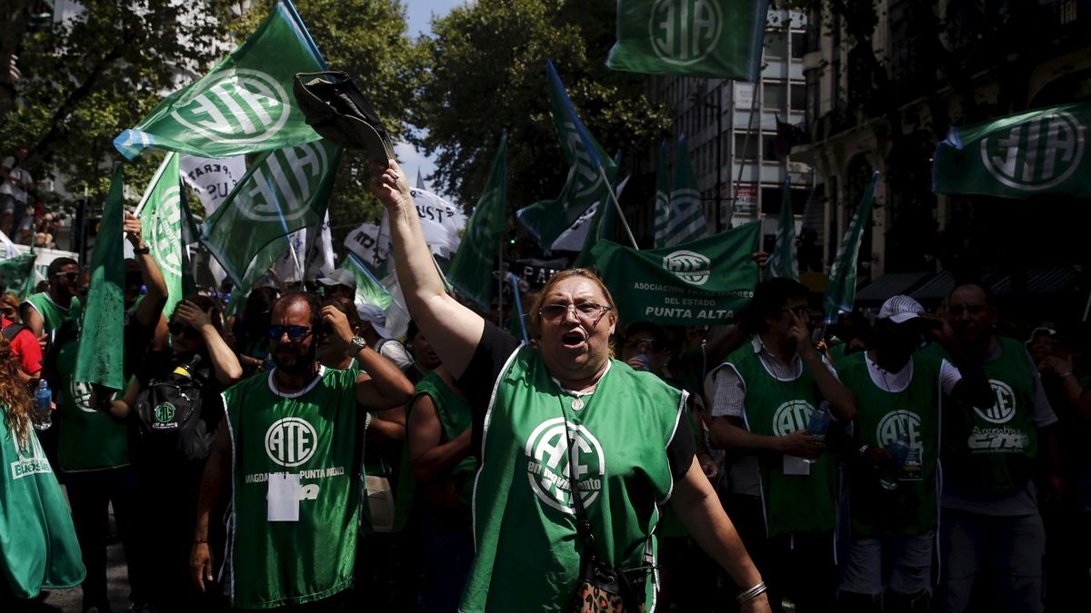 Dentro de la primera huelga contra Macri: los sindicatos paralizan Buenos Aires