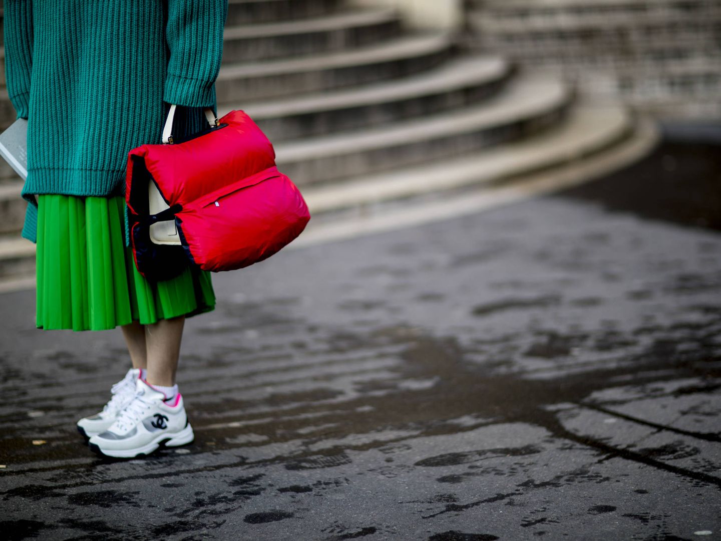 El Street Style y Chanel caen rendidos a este revival de los 90 (Foto Imaxtree) 
