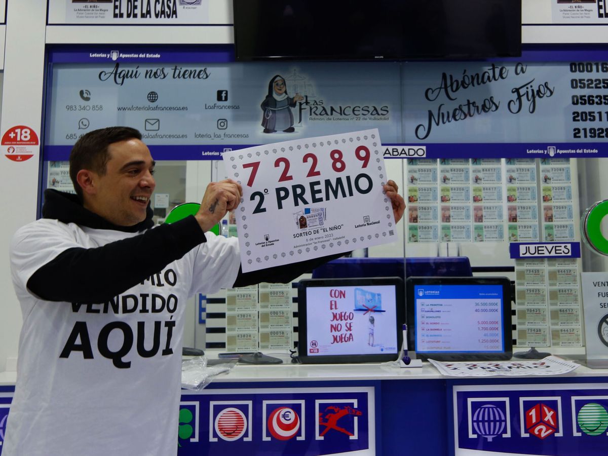 Foto: ¡Qué mala suerte! El segundo premio de la lotería del Niño toca en toda España excepto en dos comunidades (EFE/R.García)