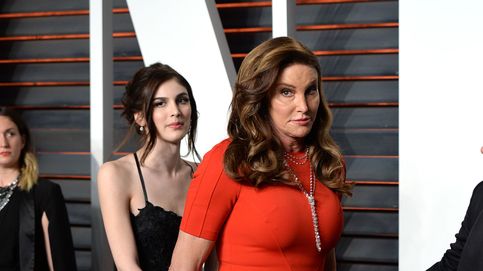 Caitlyn Jenner, la sensación en la alfombra roja del fiestón tras los Oscar