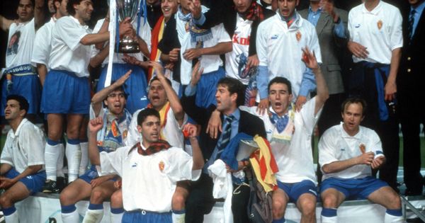 Foto: El Real Zaragoza campeón de la Recopa de Europa en 1995. (Imago)