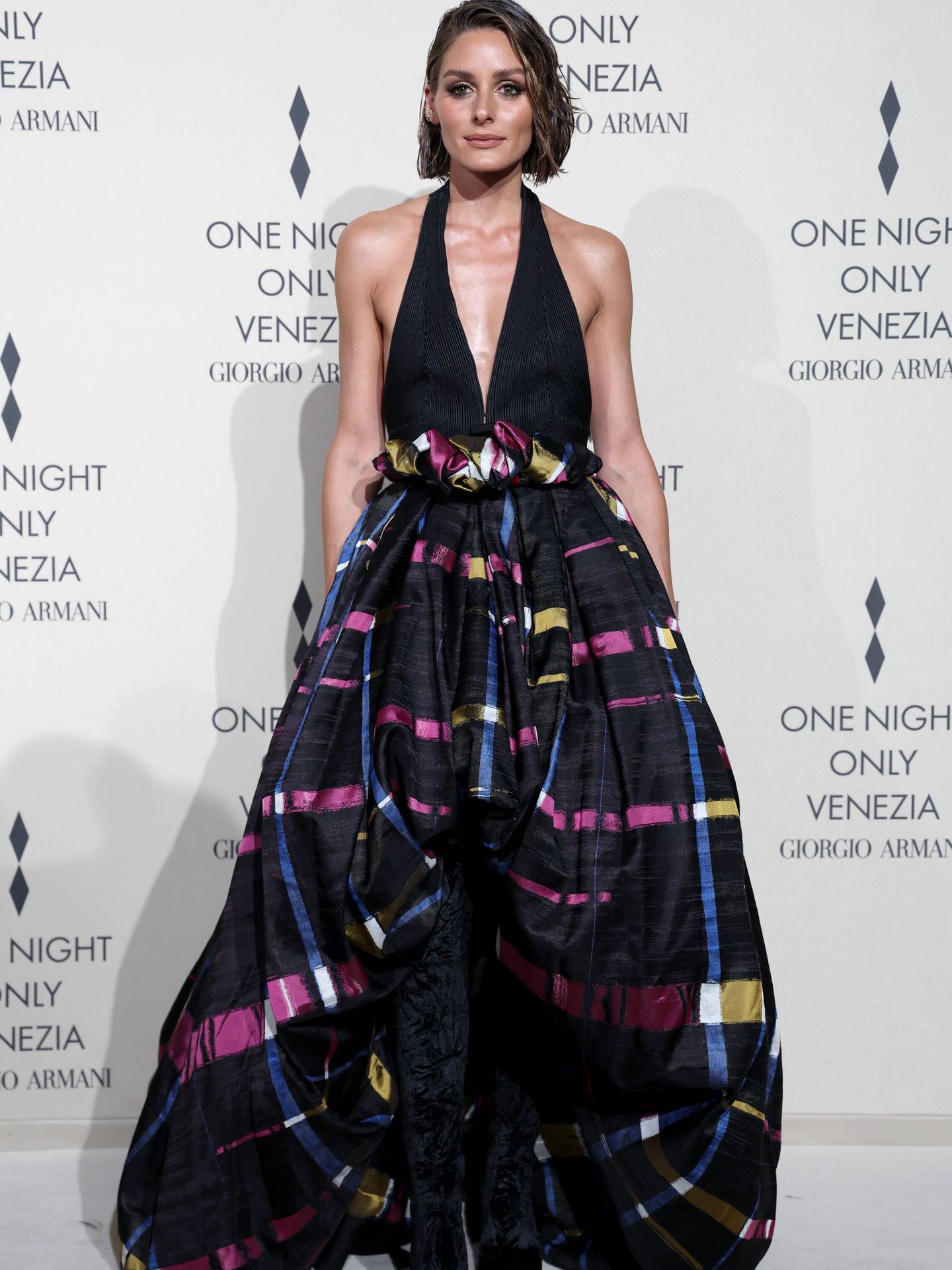 Olivia Palermo, con un vestido vintage de Armani. (Getty Images)