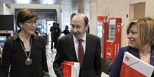 EL PSOE presenta su ERE bajo la reforma del PP y fija para julio el tijeretazo a su plantilla