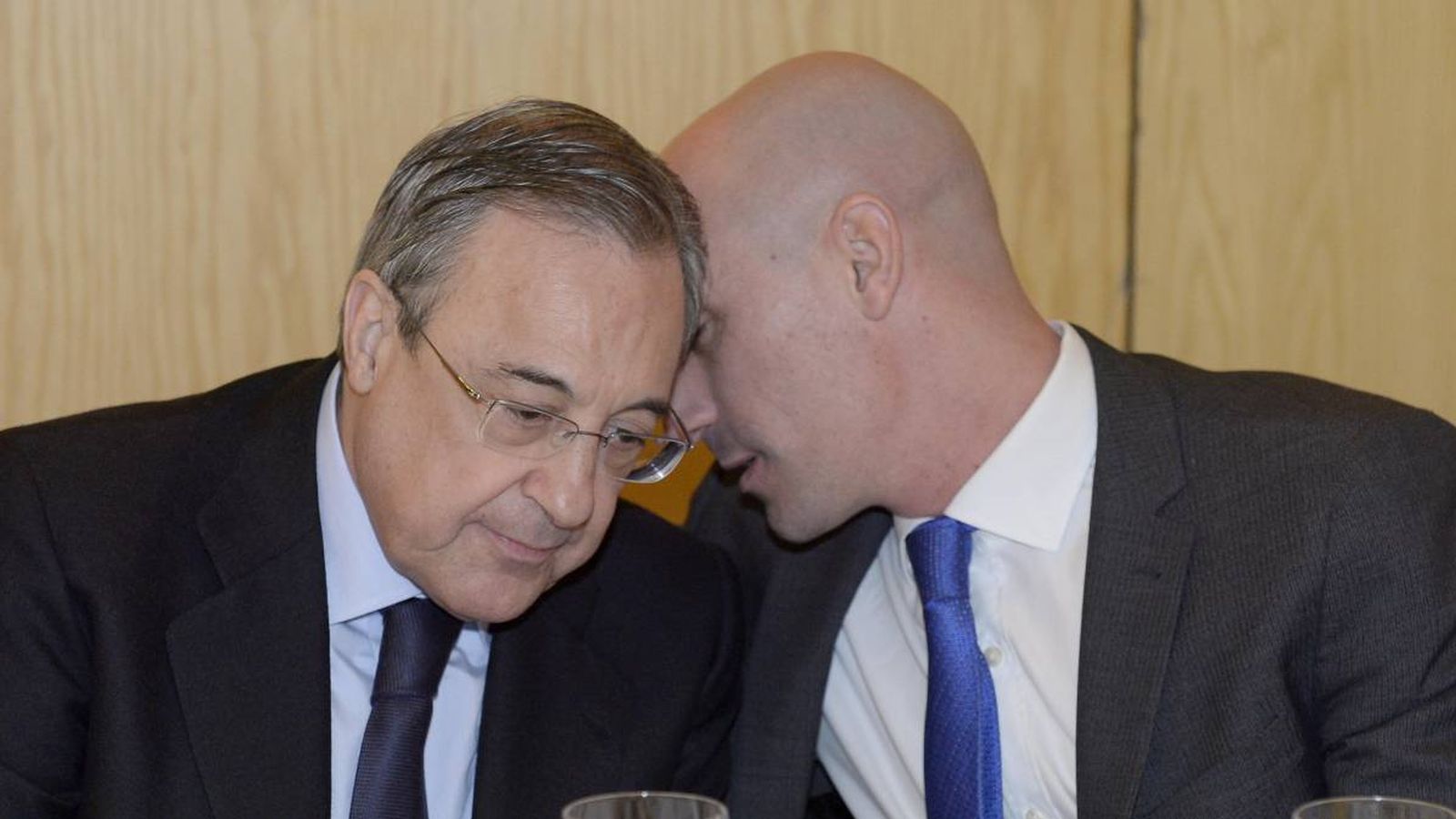 Foto: Florentino Pérez, presidente del Real Madrid, y Luis Rubiales, cuando aún no era presidente de la RFEF. (EFE)