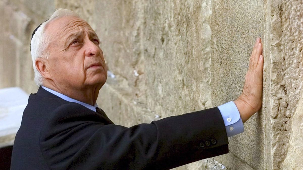 Ariel Sharon, ¿héroe nacional israelí o criminal de guerra?