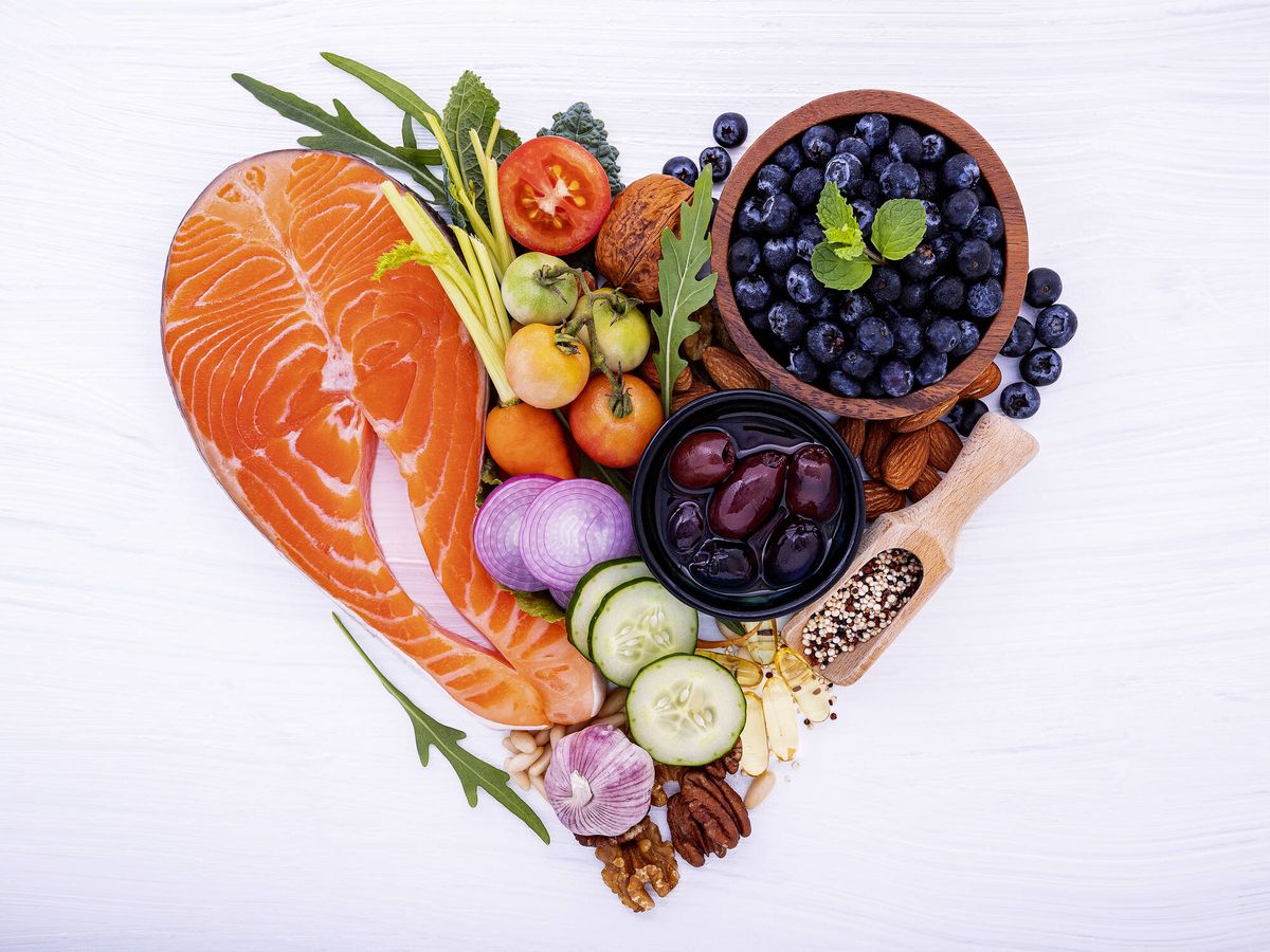 Foto: Las 10 dietas más famosas, puntuadas por sus beneficios para el corazón: algunas necesitan mejorar. (iStock)