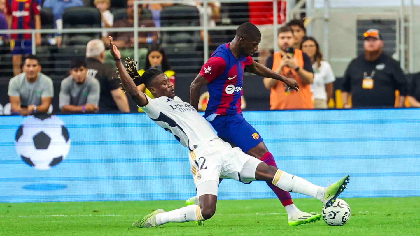 Dembélé marcó el primer gol del Clásico. (Reuters/Kevin Jairaj)