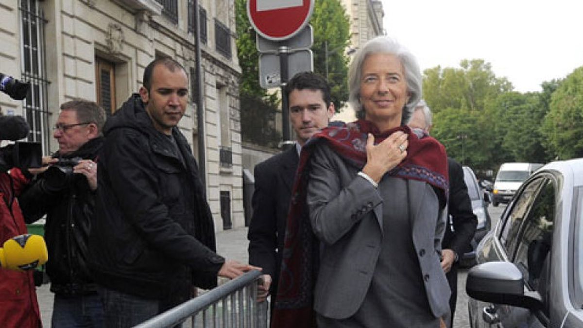 Los jueces no imputan a Christine Lagarde tras 24 horas de interrogatorio