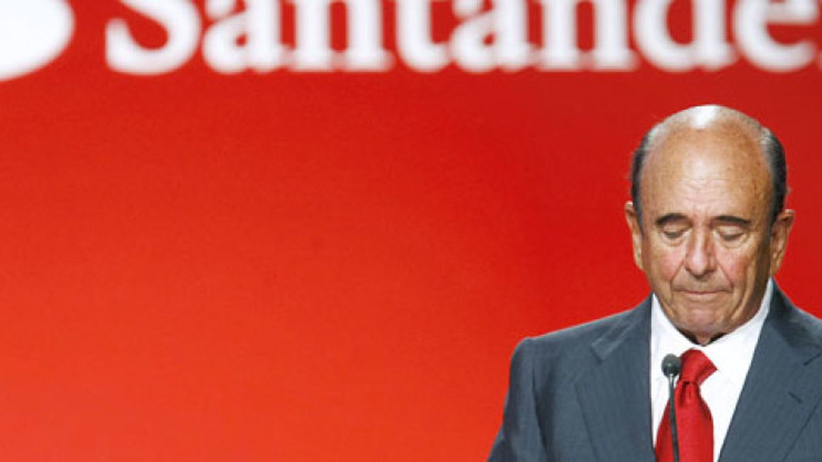 Botín sacrifica el beneficio de Santander en su última gran limpieza de balance