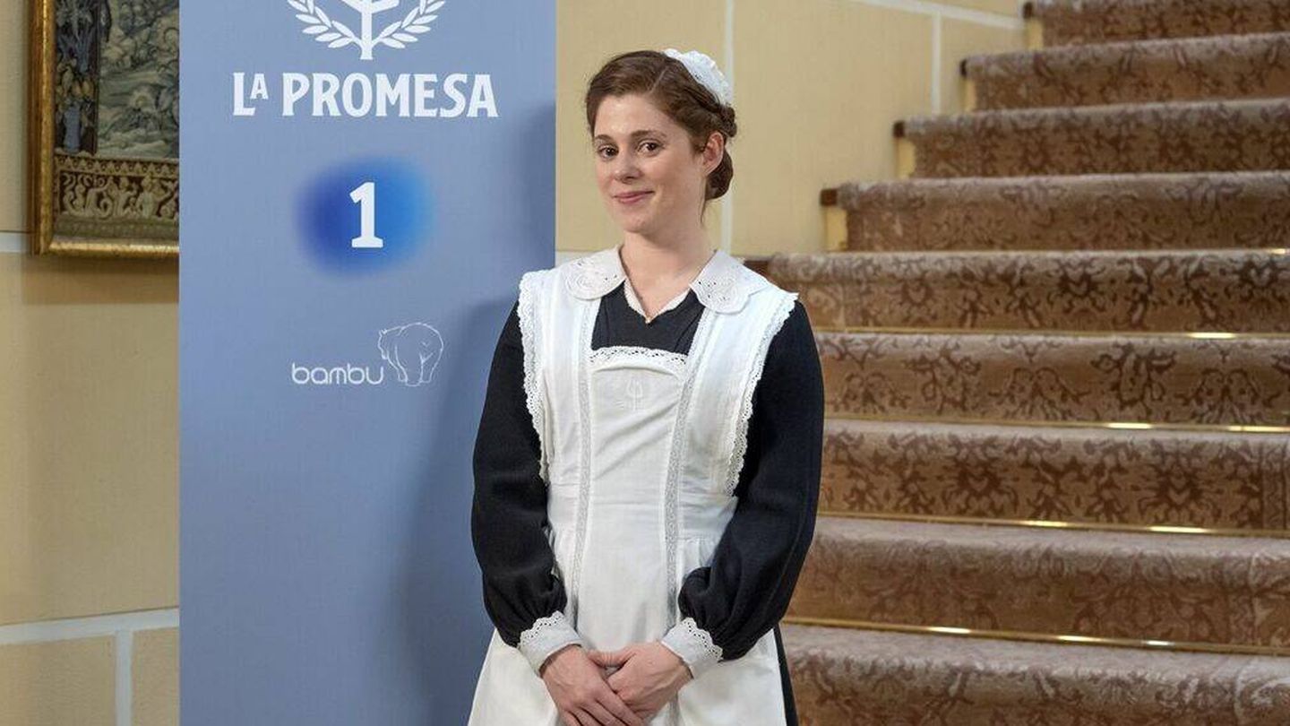 La actriz Sara Molina en el papel de María Fernández, en una imagen promocional de la serie 'La Promesa'. (RTVE)