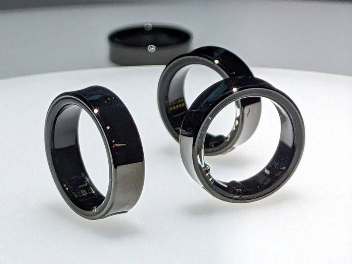 Pesa menos de 3 gramos: así es el Galaxy Ring, el anillo inteligente de  Samsung en el MWC 2024