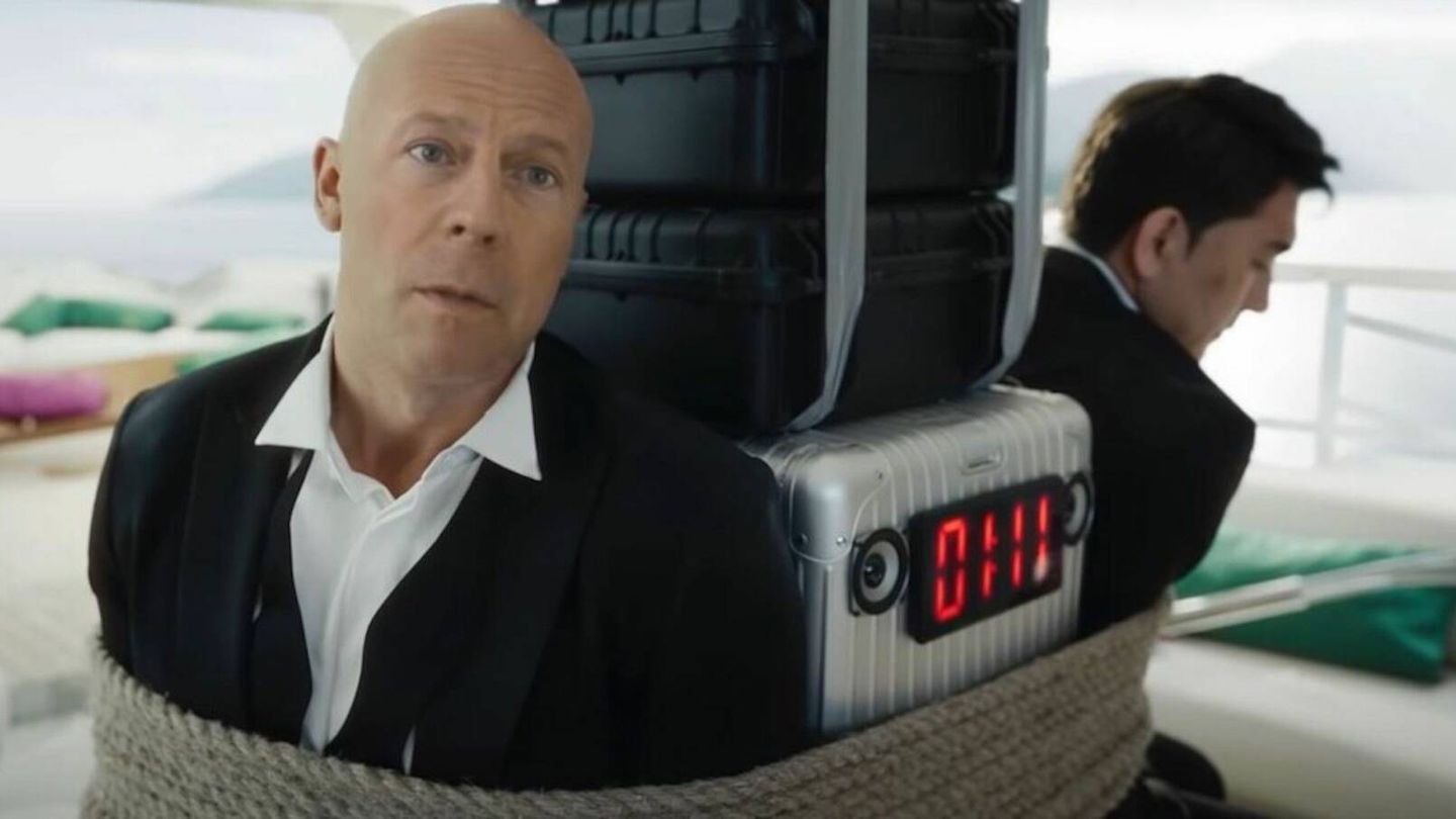 Este no es Bruce Willis, sino una reproducción de su cara hecha con 'deep fake' para una campaña publicitaria.