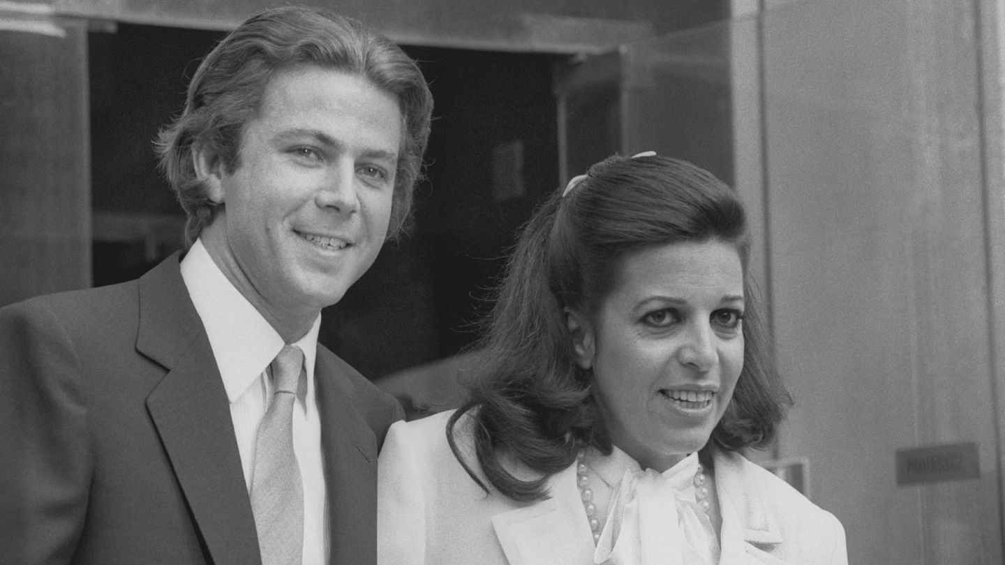  Thierry Roussel y Christina Onassis, el día de su boda, en 1984. (Getty)