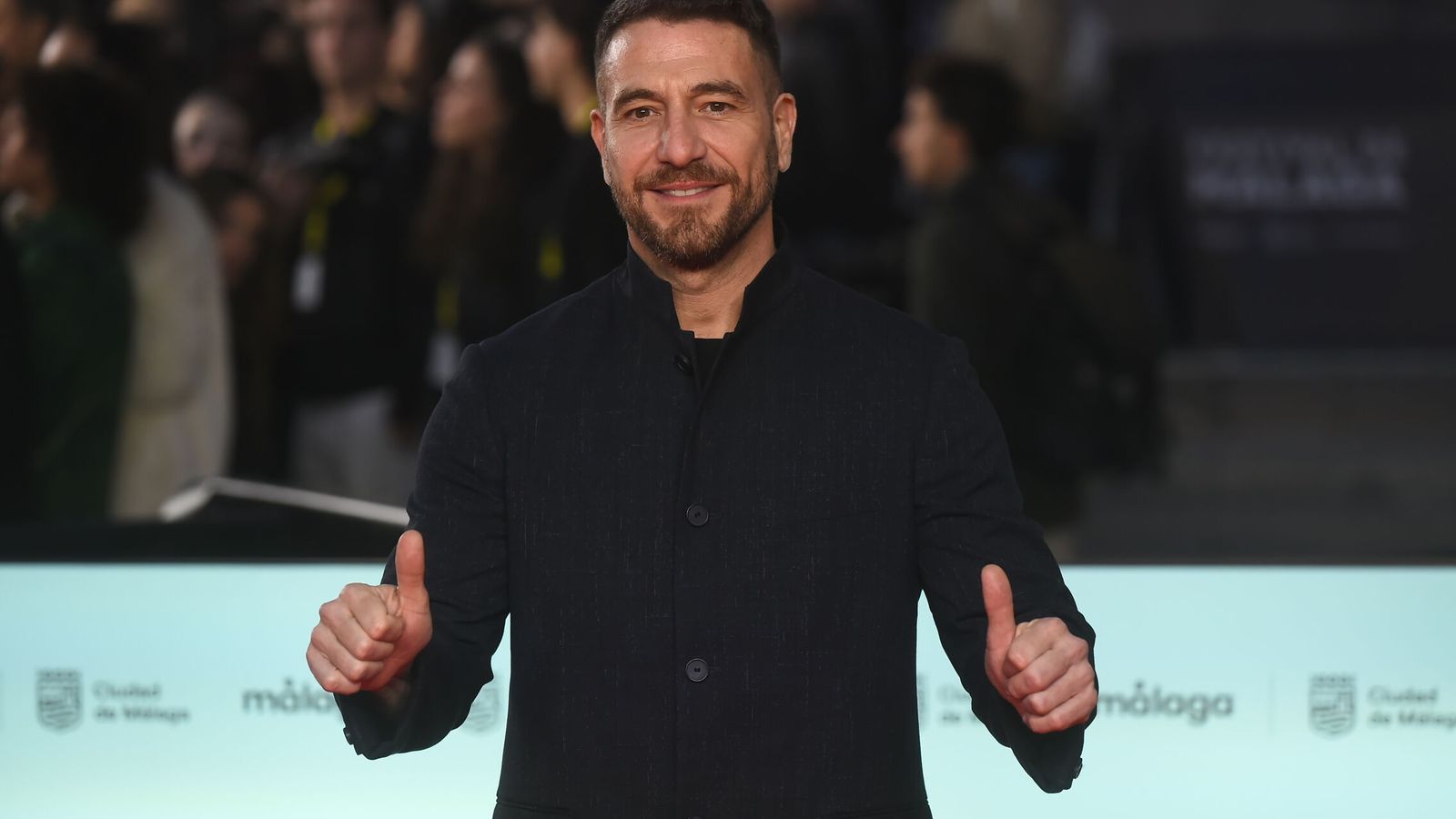 Raúl Tejón, actor de 'Machos Alfa': "Dile tú a un muchachito de 15 años, trans, en Soria, que la realidad es la nuestra"