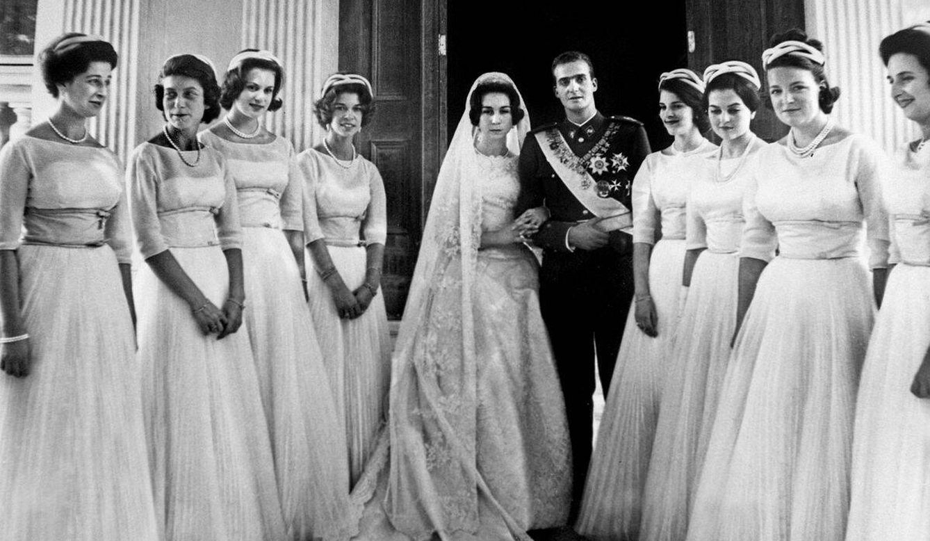 Irene de Holanda, la segunda por la izquierda, como dama de honor en la boda de Juan Carlos y Sofía. (CP)