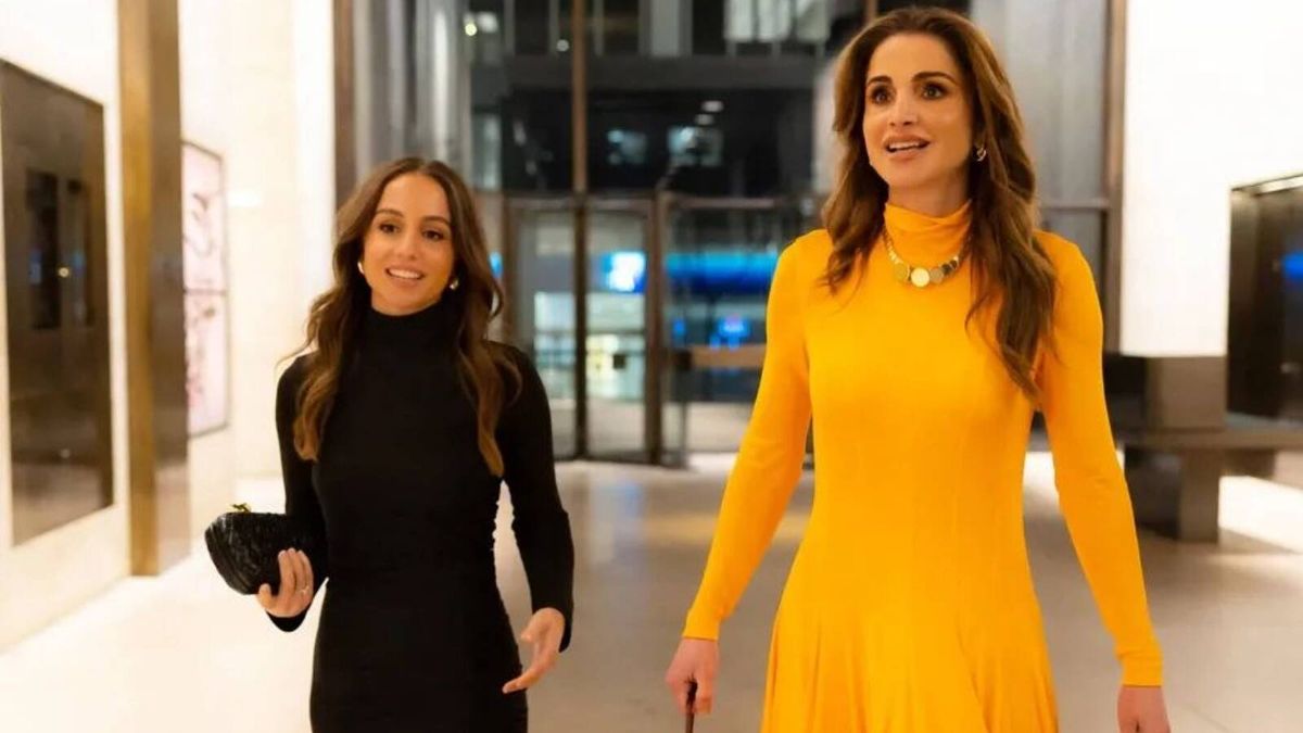 Rania e Iman, en Nueva York: dos gotas de agua con looks similares y bolsos de 3.000 euros