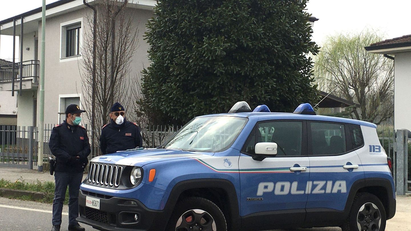 La policía italiana vigila que se cumpla la cuarentena decretada en todo el país.(EFE)