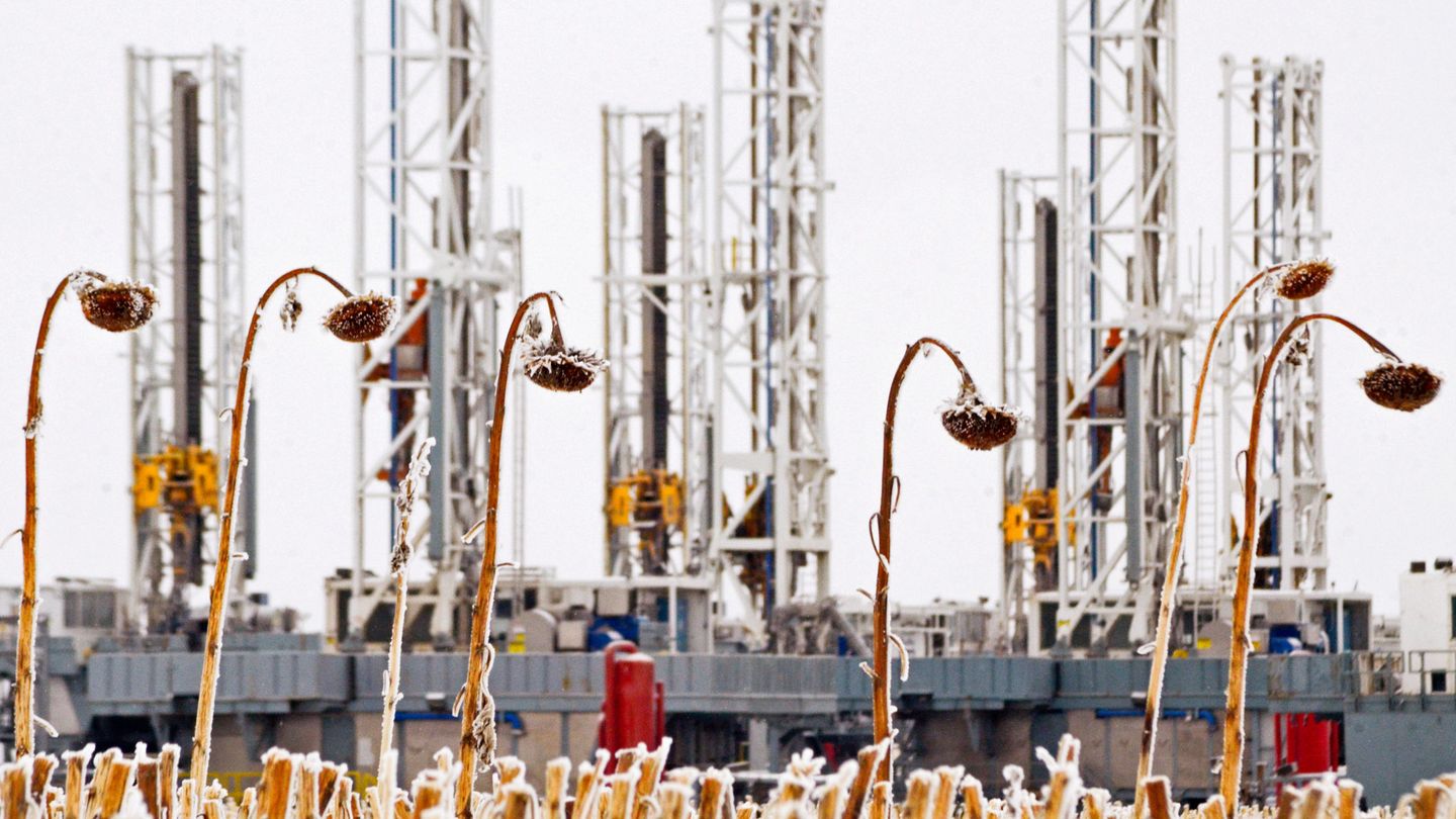 Pozo de extracción de petróleo en Dakota, EEUU (Reuters)