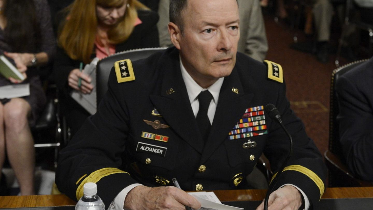 El director de la NSA, Keith Alexander.