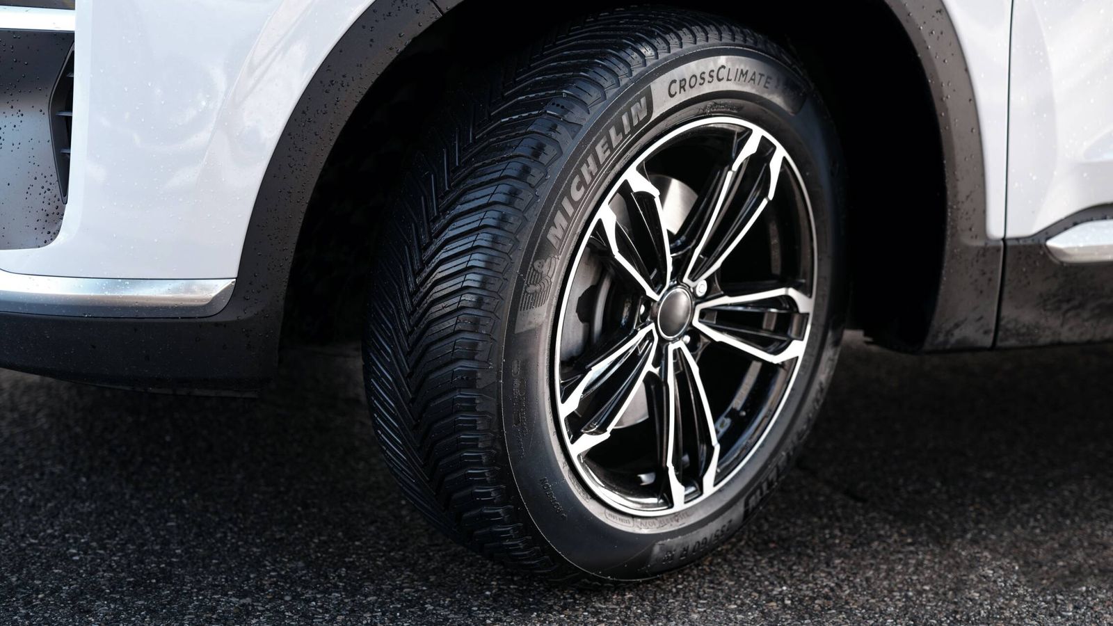 Son neumáticos válidos para usar todo el año, tanto con calor como con frío.