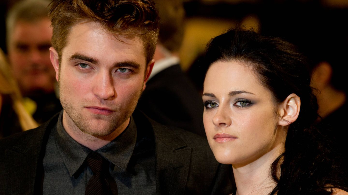  Robert Pattinson y Kristen Stewart, en una imagen de 2011. (Getty)