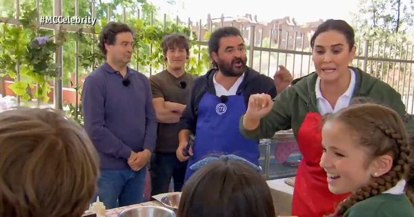Foto: La bronca entre 'El Sevilla' y Vicky Martín Berrocal en 'MasterChef Celebrity'. (TVE)