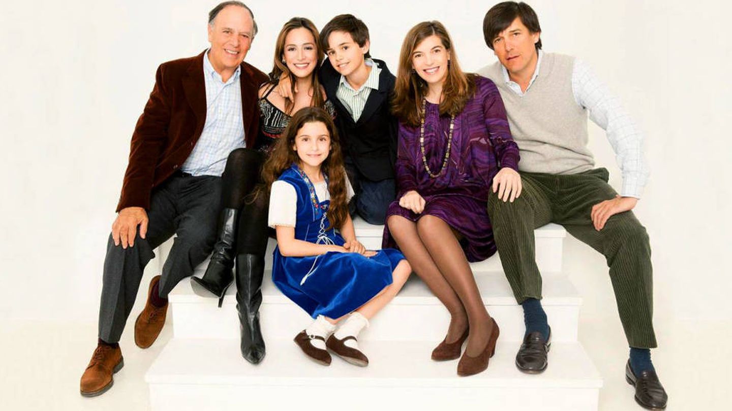 Carlos Falcó y sus cinco hijos: Tamara, Xandra, Manuel, Duarte y Aldara. (Redes sociales)