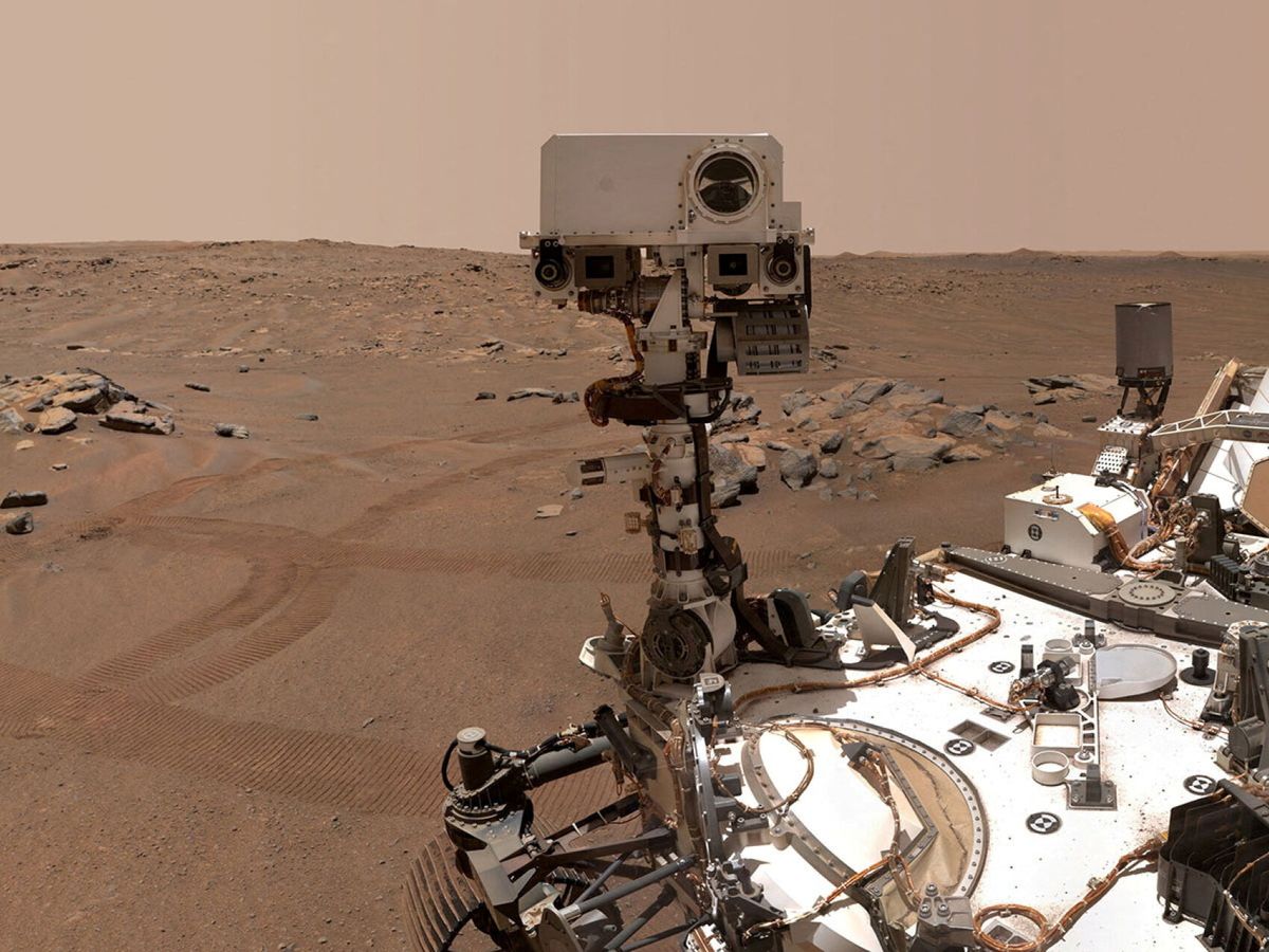 Foto: El rover Perseverance de la NASA tomándose un 'selfie' (Reuters/NASA)