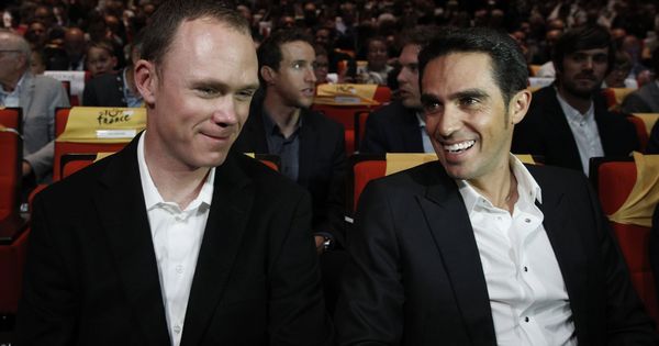 Foto: Froome y Contador, en la presentación del Tour 2018. (EFE)
