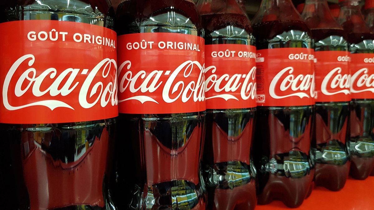 Coca-Cola reduce un 31,8% su beneficio en el segundo trimestre, hasta 1.554 M