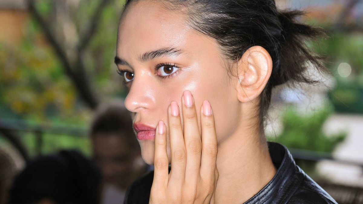 Manicura 'clean girl': llevar las uñas lo más limpias y naturales posibles es tendencia