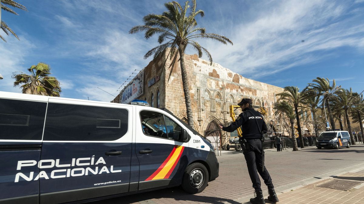 Un ladrón corta en la cara y las manos a una mujer para robarle en Palma de Mallorca